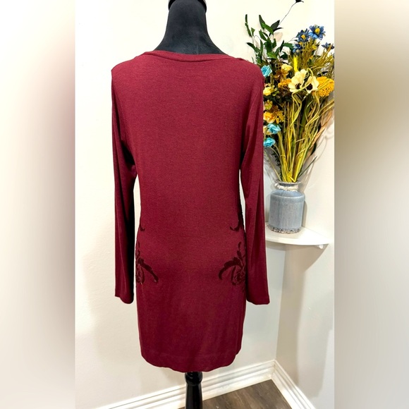 Soft Surroundings Burgundy Velvety designs  Tunic or Dress size Small - Picture 4 of 9